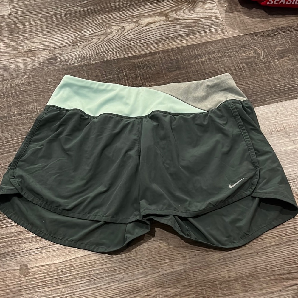 Vintage great condition Nike shorts!